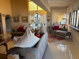 Le Blue Guesthouse - 3