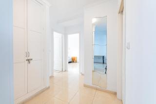 Spain Breaks - 2 bed family apartment Benalmádena with pool, Airco, WiFi - 1