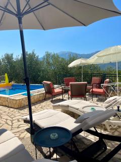 Villa Sagosde with Swimming Pool and Mini Golf - 3