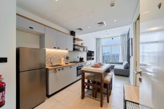 Modern 1BR Apt in Socio Balcony with Blvd Views - 8