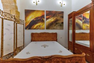 Authentica - Syracuse - 7