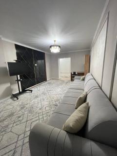 3 bedroom apartment with 2 restroom in the 4 YOU business class - Almaty - 9