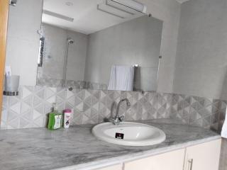 Dera Qazi Family Studio Apartment - Abbottabad - 1