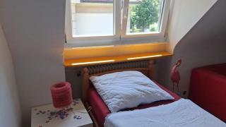 Zimmer in perfekter Lage - 5