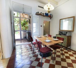 Traditional Maltese Townhouse with Backyard Garden and Seafront Location - 2