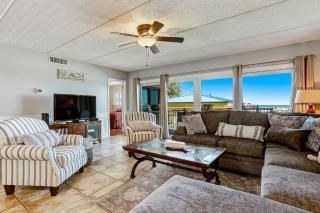 Steps to Oceanside Condo - 0