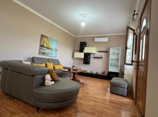 Besa House - 8