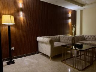 Specious&modern 1BR Apartment in the Heart of Islamabad - Islamabad - 4