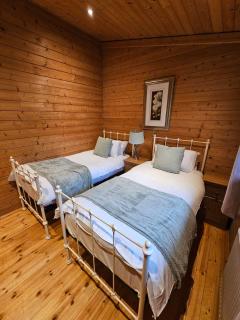 Kingfisher Lodge, Lakeside Lodges - Dulverton - 7