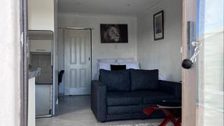 Modern & Cosy Apartments with Scenic Sunset Views - - 7