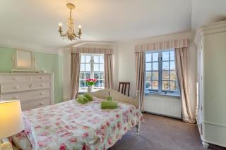Ellesmere House - 6