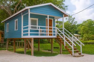 Lily's Sunrise Villa - Ladyville - 0