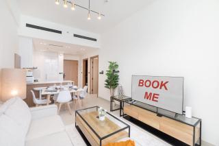 StayShort - JVC Apartment Sleeps 4 with Pool View - 7