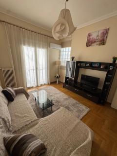 Cozy apartment in the heart of Athens - 0