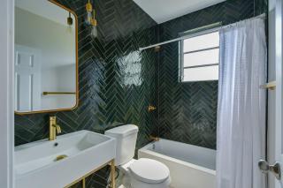 Stylish 2br apt, king-size bed, 5mins to the beach - J3 - Hollywood - 9