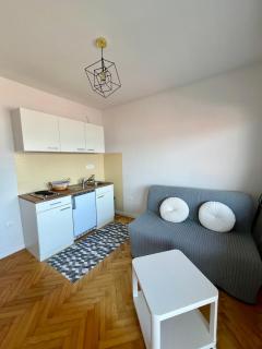 Chez Michi Top Floor - 6