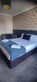 Arch Guesthouse - 2