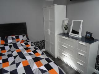 Lazy Lodge - Foxdale - 3