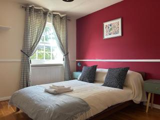 Central Reading 3-Bed House & Garden - 6