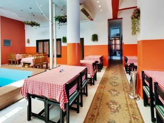 Sea view hotel - 8