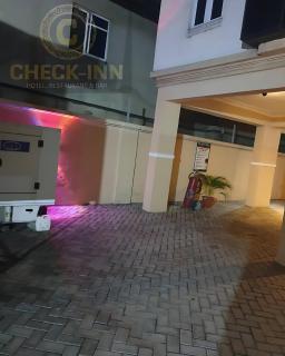 CheckInn 247 Hotels - 7