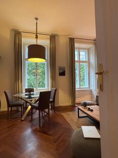 Vienna City Center - Stylish 2-Room Apartment - 9
