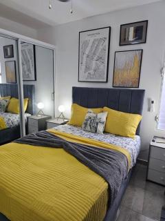 Modern 3BR Apmt Near Airport & Beach - - 9