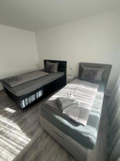 Schlosspark Apartment - Ferienwohnung - 7