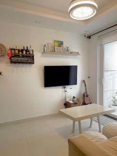 Luxury apartment, with pool, kitchen, balcony, netflix - Ho Chi Minh - 4