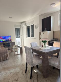 Apartmani Višnja25 - Banja Koviljača - 0