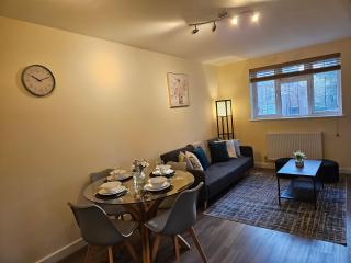 2 Bedroom Flat Western Elms Free Parking - Reading - 4