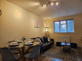 2 Bedroom Flat Western Elms Free Parking - Reading - 2