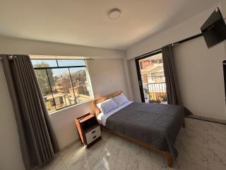 Central Climbing Hostel - 9