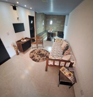Paraíso Escondido com Cachoeira Privativa - 2