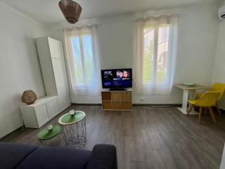 Studio rénové, calme et confort - 6