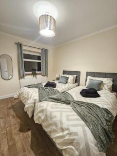 Contractors DreamHouse - Dundee - 6