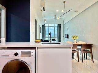 Sutera Avenue Opposite Imago Shopping Mall 2 Room 6 Pax - 2