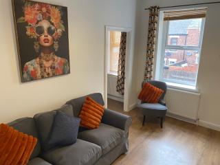 Caris - 2 Bedroom 4 Beds Ideal for Contractors - Gateshead - 9