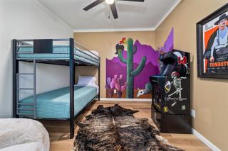 Tucson Happy House - 1