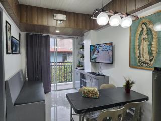Burnham Hill Condo near Burnham Park - 7