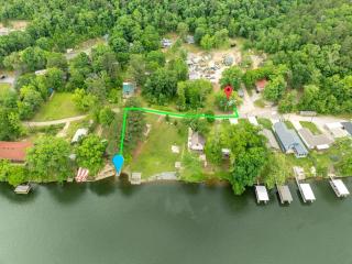 Cozy Retreat on Lake Catherine - 2