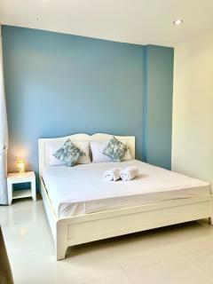 Spacious 2BR Pool Villa Beach Front at Hua Hin - 1