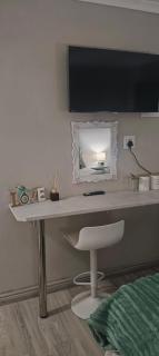 Cozy Corner - 3