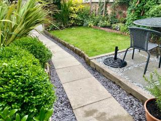 River walk . Shrewsbury.Shropshire.With parking. - 1