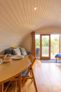Pod3 - Powys River Pods - Pet Friendly Glamping Pod Builth Wells Powys Wales - Garth - 9