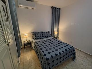 Céntrico y acogedor apartartamento con Wifi y Parqueo gratis - Santo Domingo - 5