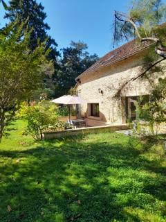 Aux Iris - Saint-Léon-sur-Vézère - 0