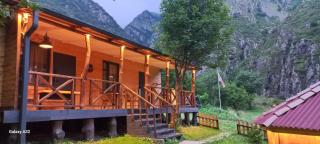 Gveleti Huts - 5