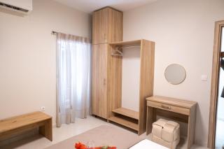 Luxury Gem Apartment - 8