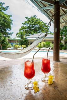 The Shark's Tail Dive Resort - 3